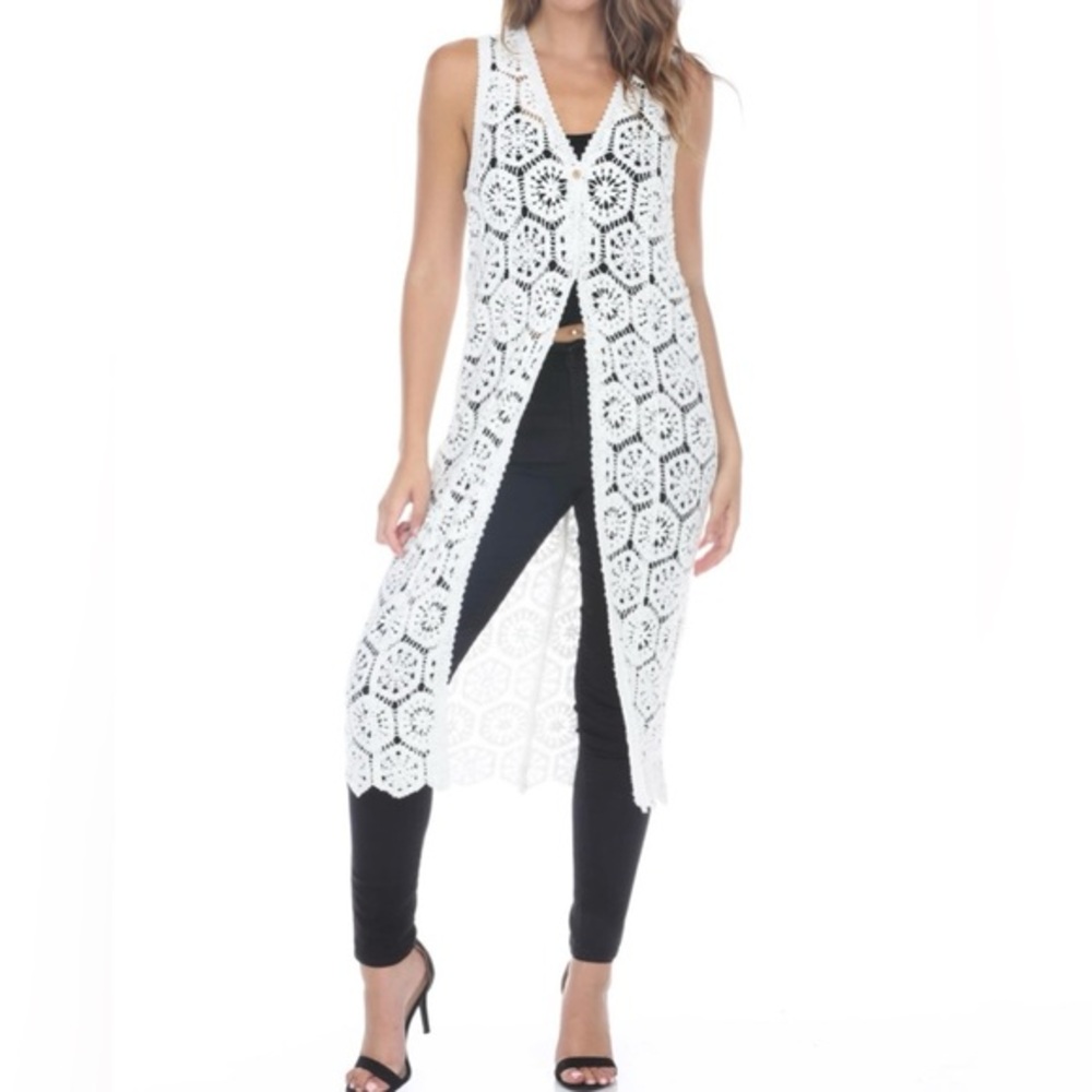 White Crochet long vest buttonā down closure size medium